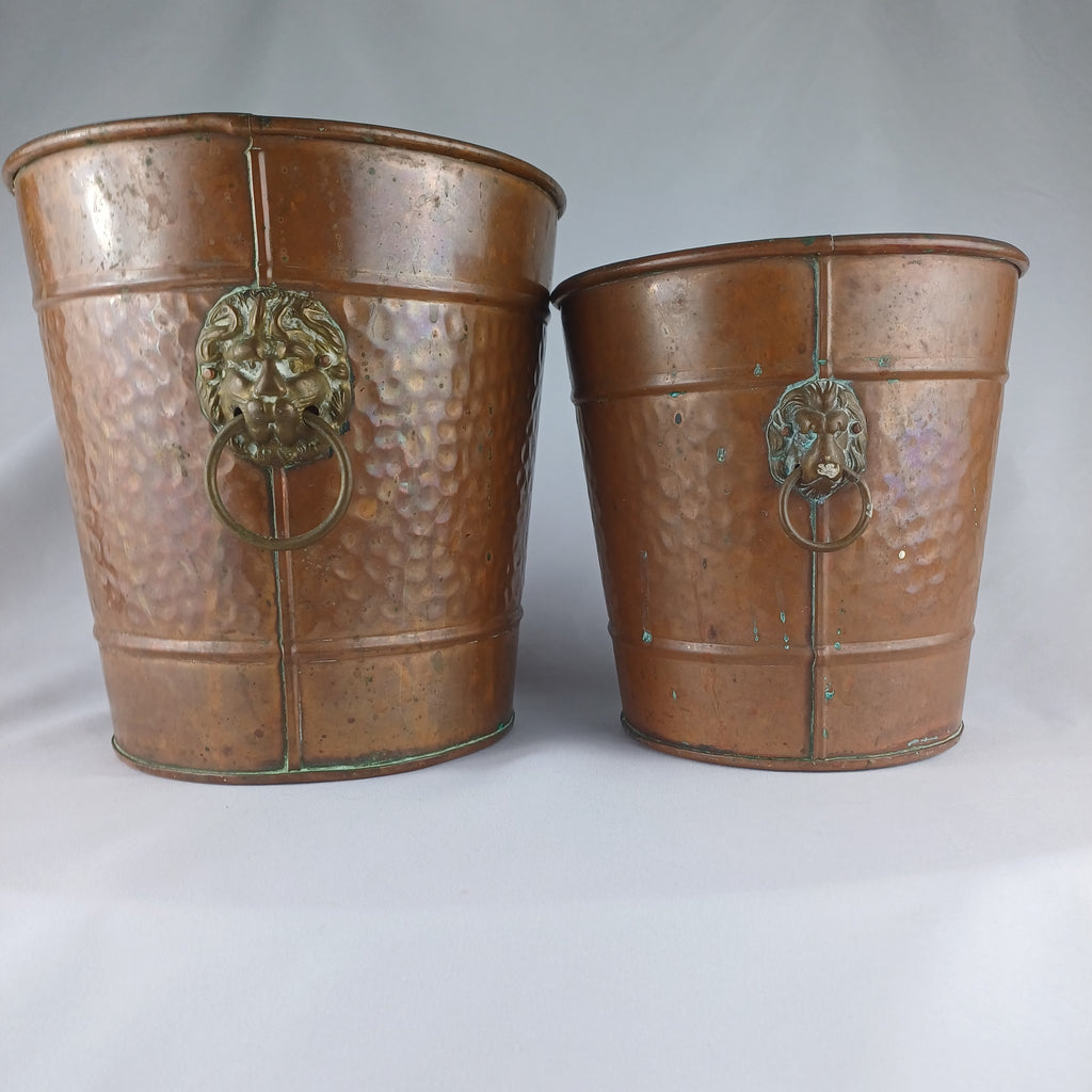 Early 20th Century Arts & Crafts Pair of Copper Planters